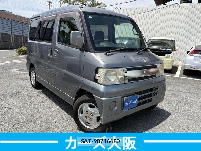 Mitsubishi TOWN BOX 2011-03 8415485-1