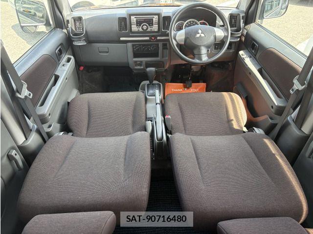 Mitsubishi TOWN BOX 2011-03 8415485-5