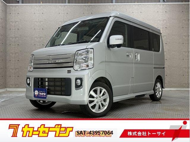 Mitsubishi TOWN BOX 2024-01 8527811-0
