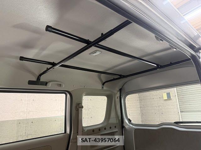 Mitsubishi TOWN BOX 2024-01 8527811-14