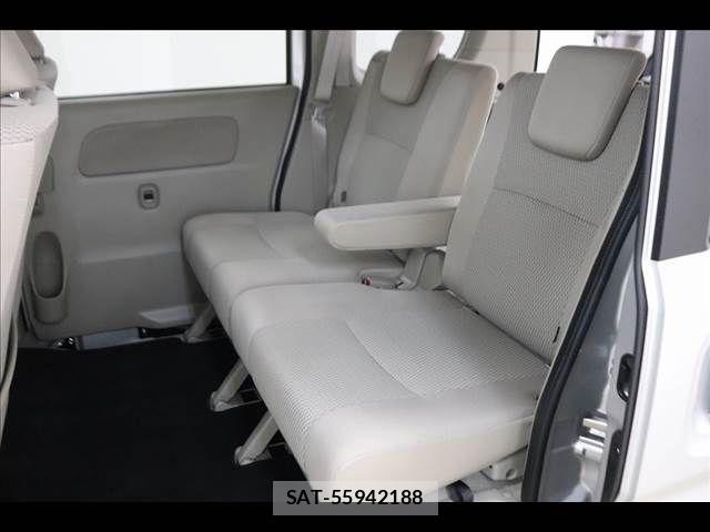 Mitsubishi TOWN BOX 2022-04 8629383-12