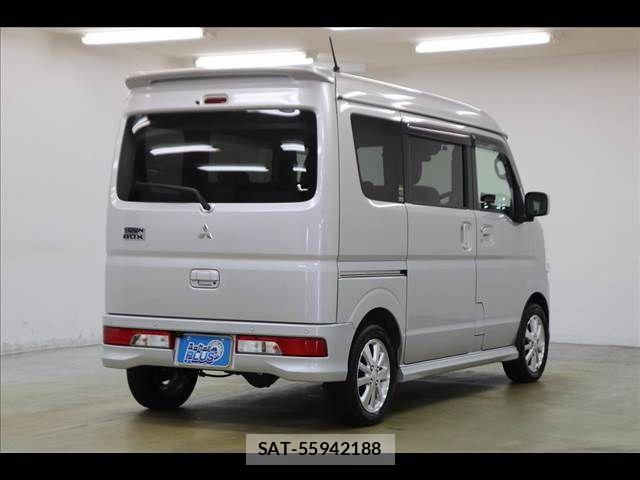 Mitsubishi TOWN BOX 2022-04 8629383-18