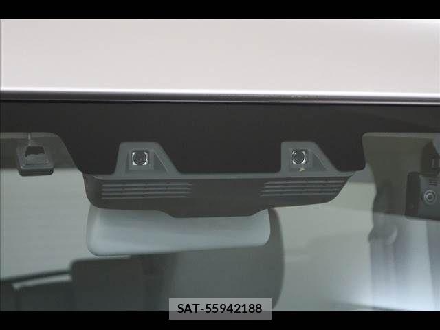 Mitsubishi TOWN BOX 2022-04 8629383-3