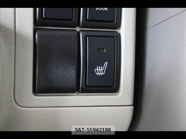 Mitsubishi TOWN BOX 2022-04 8629383-7