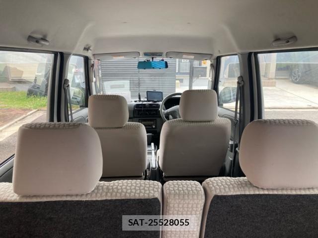Mitsubishi TOWN BOX 2002-09 8662012-8