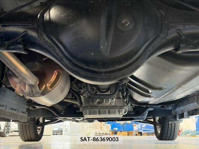 Mitsubishi TOWN BOX 2016-01 8832095-25