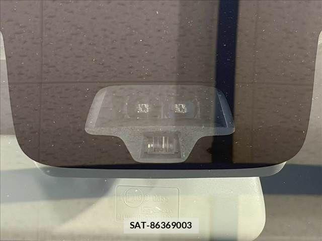 Mitsubishi TOWN BOX 2016-01 8832095-4