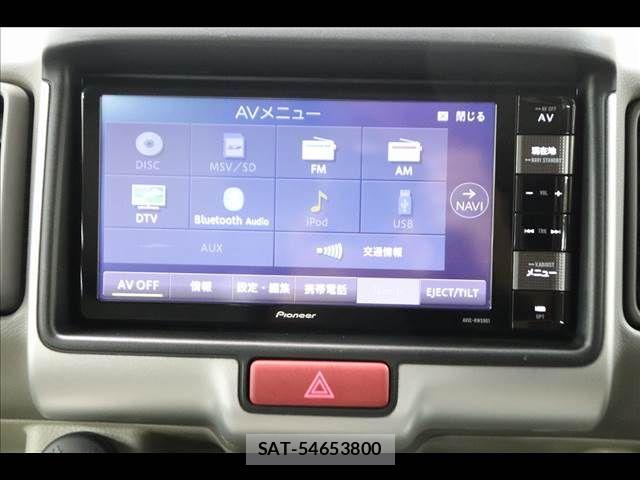 Mitsubishi TOWN BOX 2020-01 8882633-29