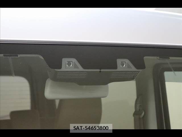 Mitsubishi TOWN BOX 2020-01 8882633-4