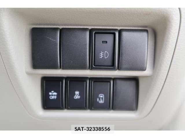 Mitsubishi TOWN BOX 2019-05 1325320-9
