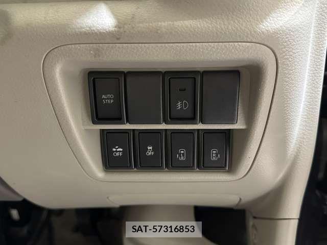 Mitsubishi TOWN BOX 2018-03 2679174-15