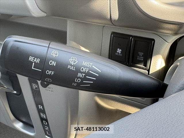 Mitsubishi TOWN BOX 2022-05 7226170-22