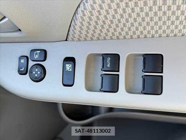 Mitsubishi TOWN BOX 2022-05 7226170-26