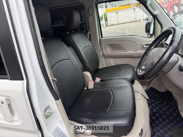 Mitsubishi TOWN BOX 2020-06 7729886-13