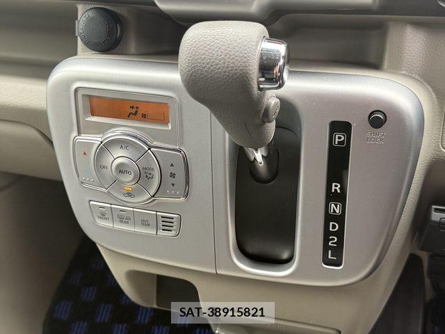 Mitsubishi TOWN BOX 2020-06 7729886-23