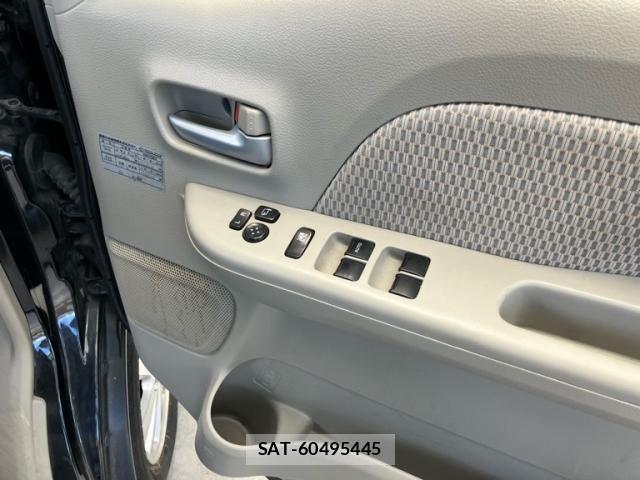 Mitsubishi TOWN BOX 2015-06 8369436-11