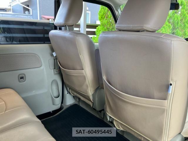 Mitsubishi TOWN BOX 2015-06 8369436-18