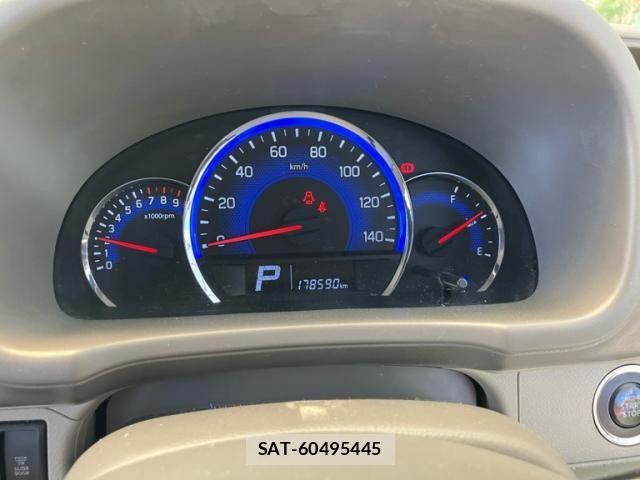Mitsubishi TOWN BOX 2015-06 8369436-23