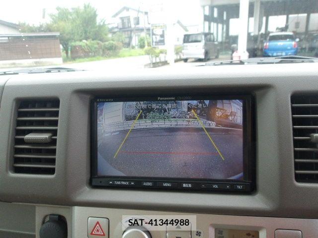 Mitsubishi TOWN BOX 2014-09 8415486-13