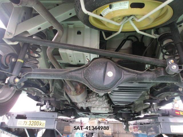 Mitsubishi TOWN BOX 2014-09 8415486-20