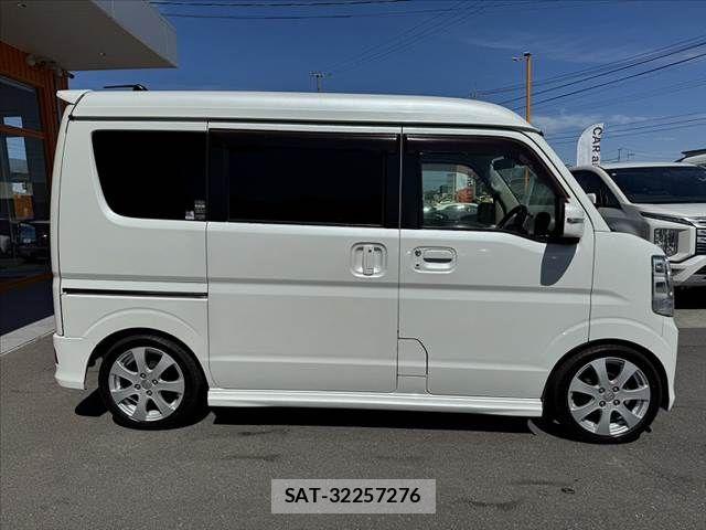 Mitsubishi TOWN BOX 2016-09 8415488-10