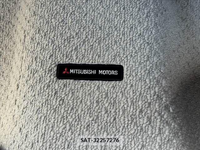 Mitsubishi TOWN BOX 2016-09 8415488-25