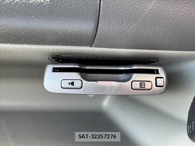 Mitsubishi TOWN BOX 2016-09 8415488-2