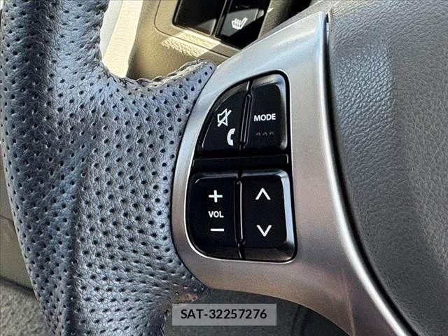 Mitsubishi TOWN BOX 2016-09 8415488-4