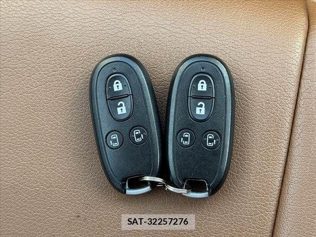 Mitsubishi TOWN BOX 2016-09 8415488-6