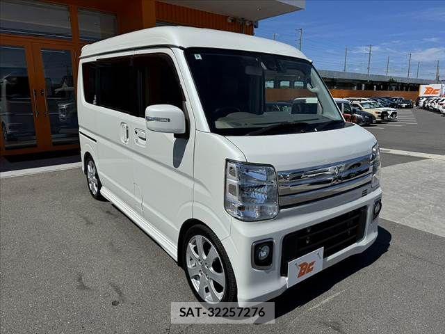 Mitsubishi TOWN BOX 2016-09 8415488-7
