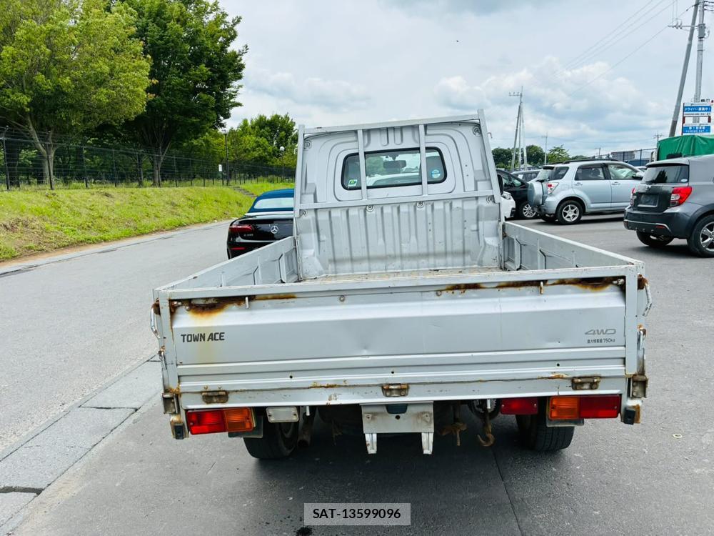 Toyota TOWNACE TRUCK 2012-05 7100658-3