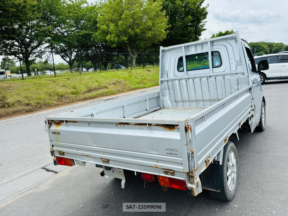 Toyota TOWNACE TRUCK 2012-05 7100658-4