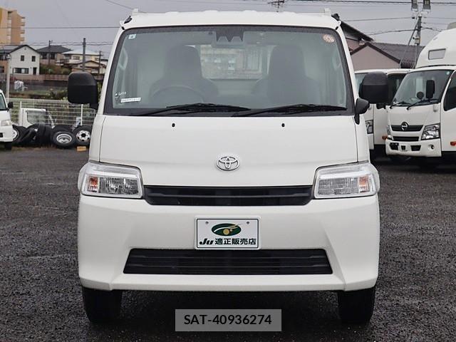 Toyota TOWNACE TRUCK 2021-04 6220524-2