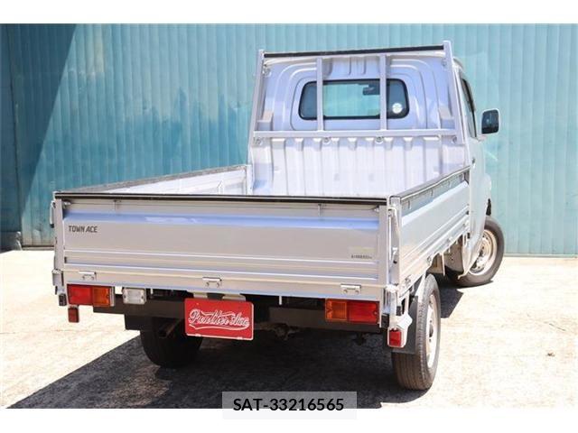 Toyota TOWNACE TRUCK 2021-08 7226176-2