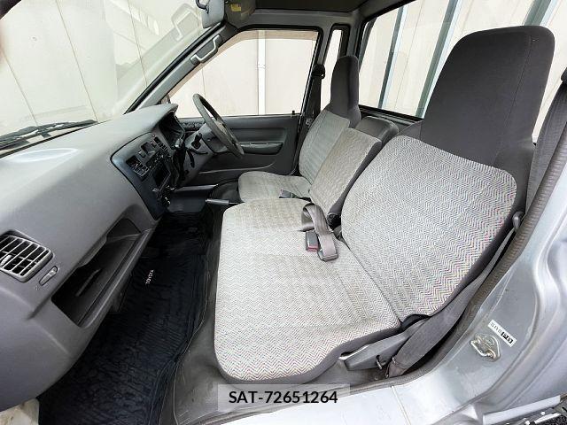 Toyota TOWNACE TRUCK 2006-03 7330683-1