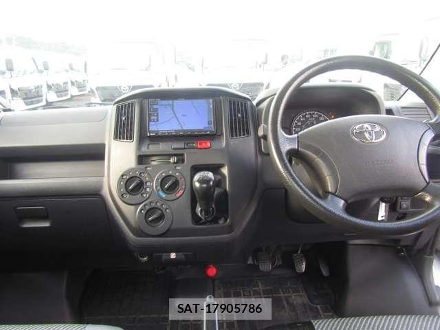 Toyota TOWNACE TRUCK 2022-05 8210688-10