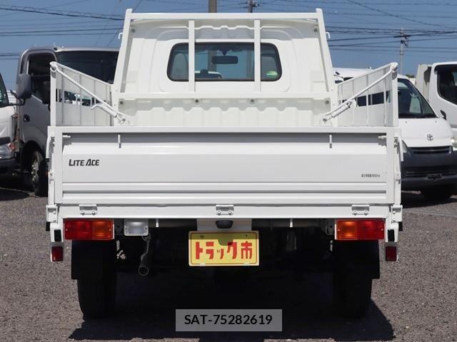Toyota TOWNACE TRUCK 2013-08 8232169-5