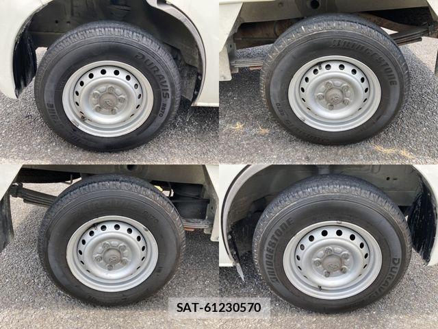 Toyota TOWNACE TRUCK 2017-06 8317679-15