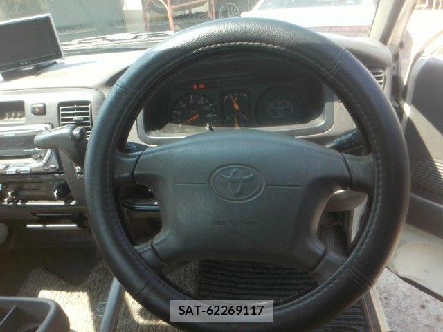 Toyota TOWNACE TRUCK 2005-03 8563834-3