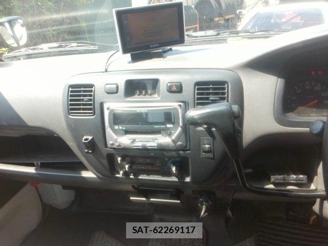 Toyota TOWNACE TRUCK 2005-03 8563834-4