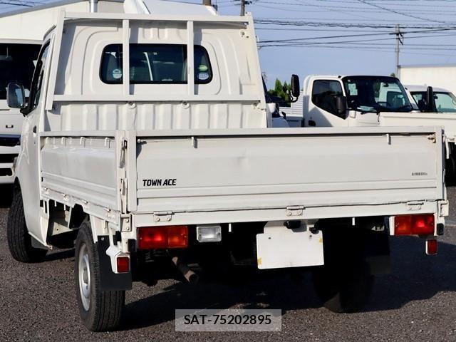 Toyota TOWNACE TRUCK 2014-11 8662013-1