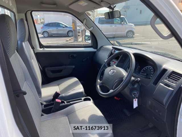 Toyota TOWNACE TRUCK 2019-01 7061081-17