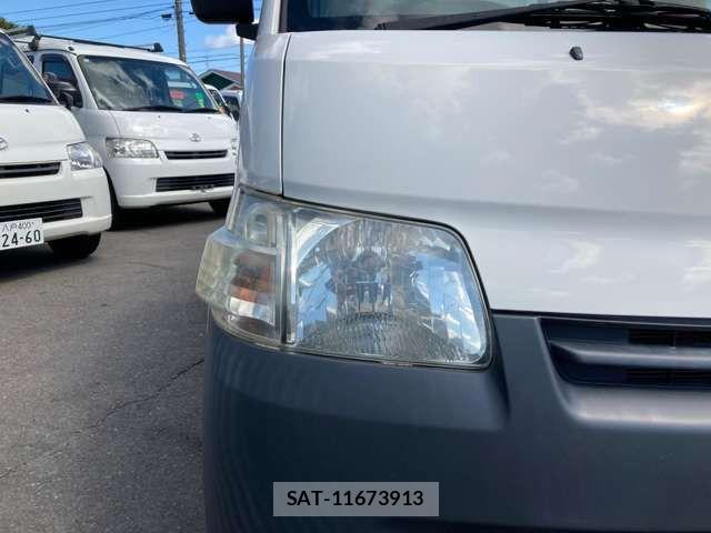Toyota TOWNACE TRUCK 2019-01 7061081-7
