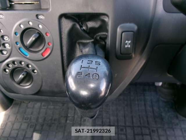 Toyota TOWNACE TRUCK 2015-04 7964138-8