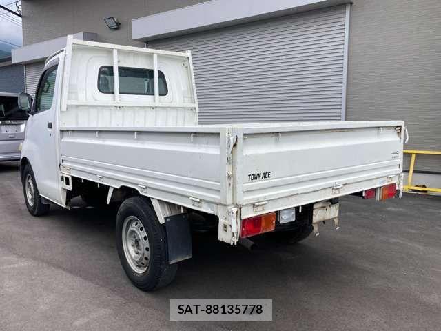 Toyota TOWNACE TRUCK 2011-01 8629385-7