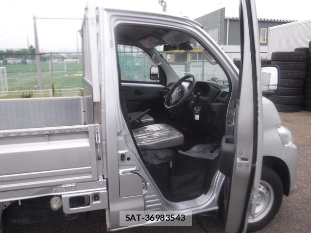 Toyota TOWNACE TRUCK 2023-03 8746383-10