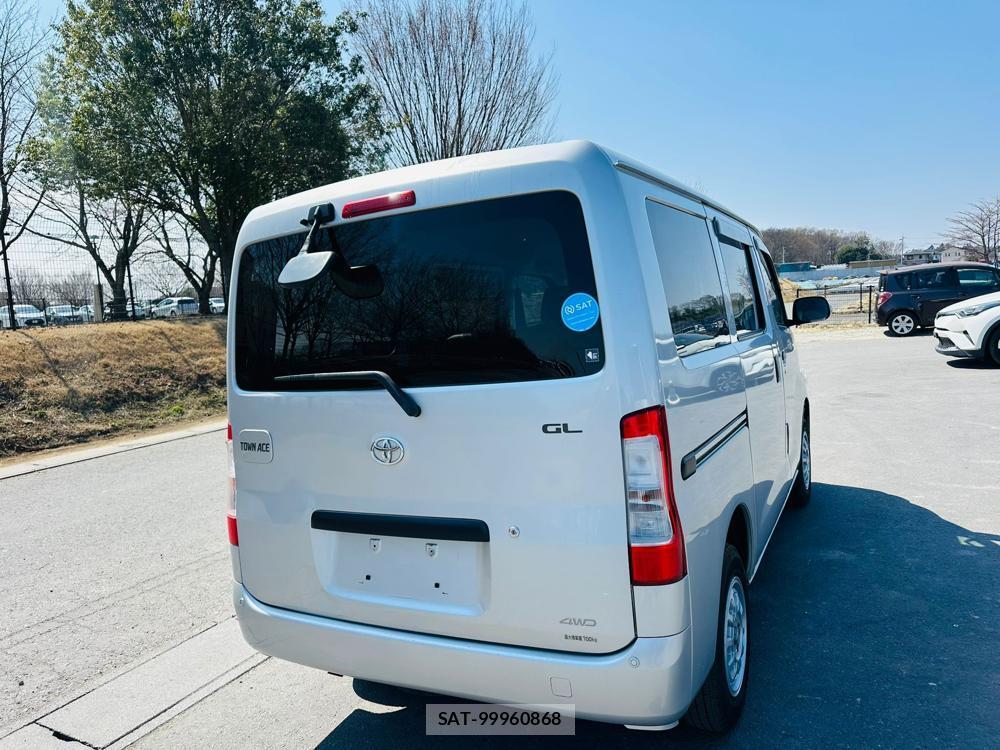 Toyota TOWNACE VAN 2020 4183103-4
