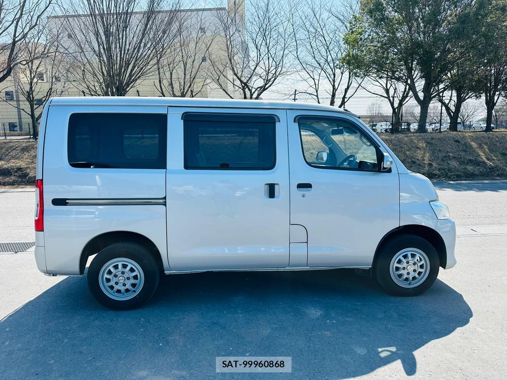 Toyota TOWNACE VAN 2020 4183103-5