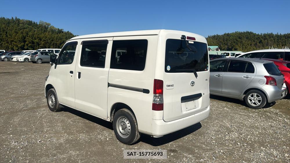 Toyota TOWNACE VAN 2019-08 5852493-2