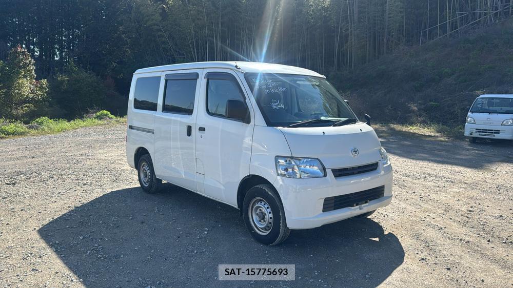Toyota TOWNACE VAN 2019-08 5852493-6